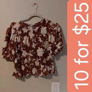 Stanard Surplus Charming Floral Puff Sleeve Blouse - Brown and White